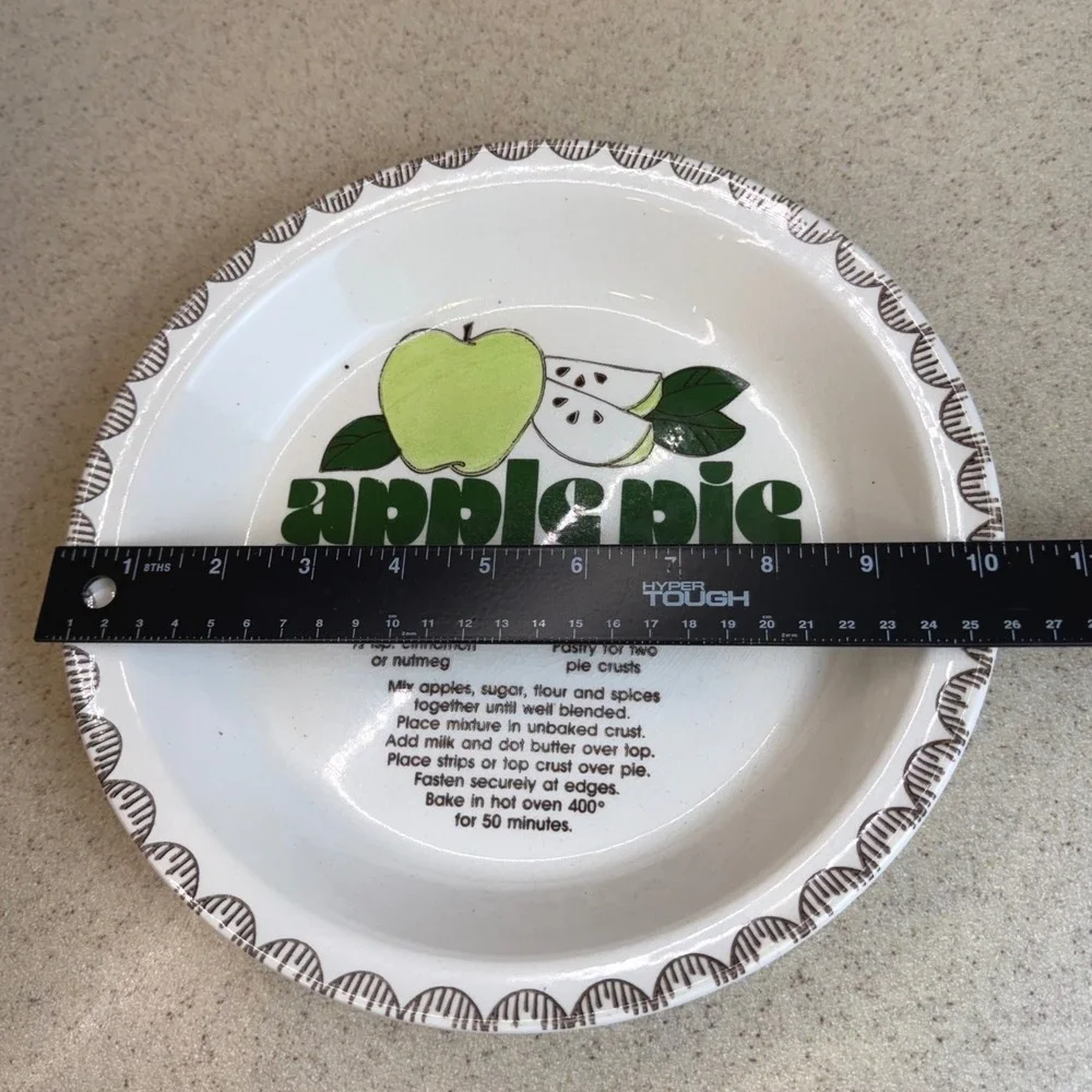 VTG 1970 Ceramic Apple Pie Recipe Dish 10